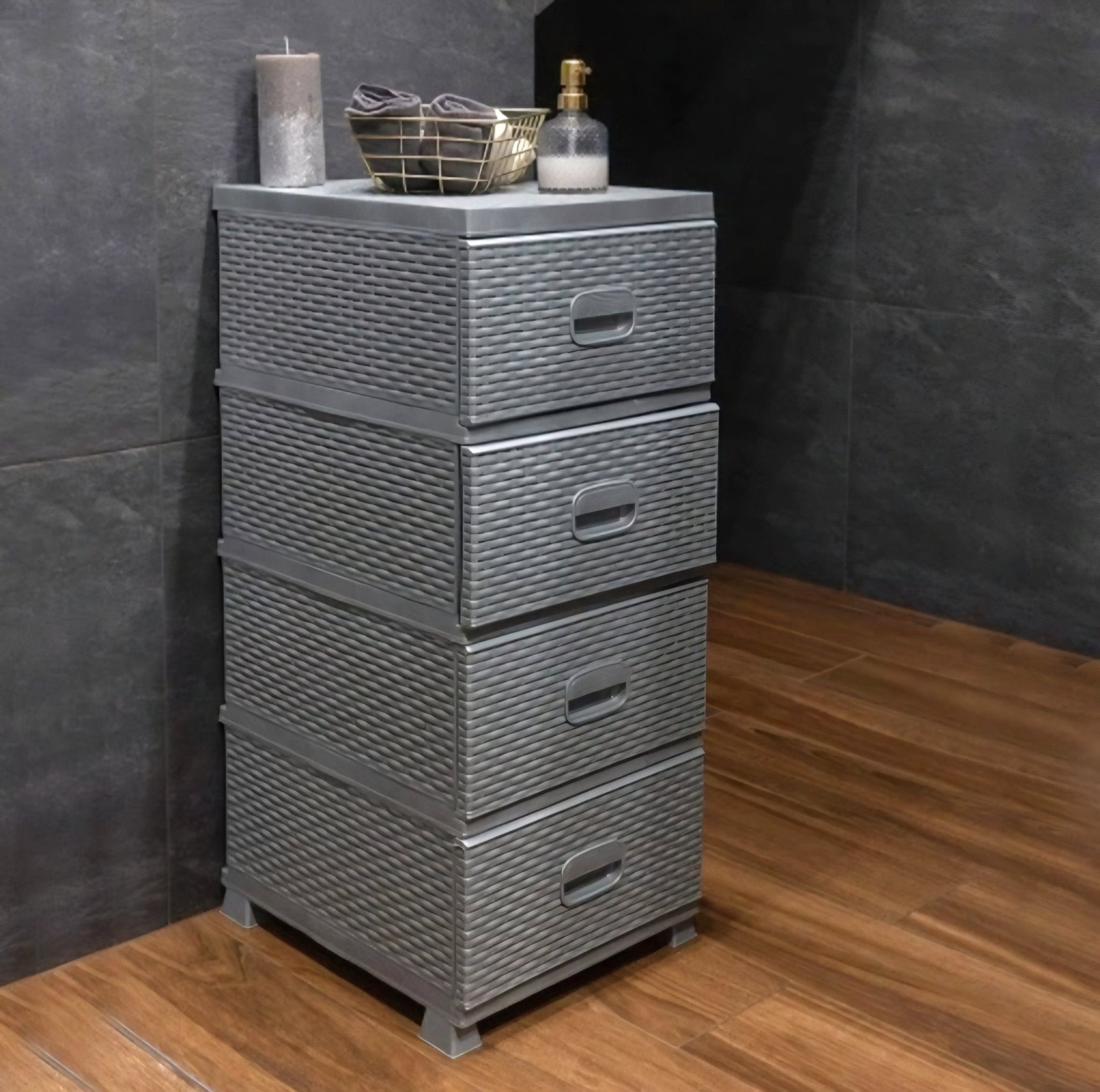 Komoda ratan s 4 ladice