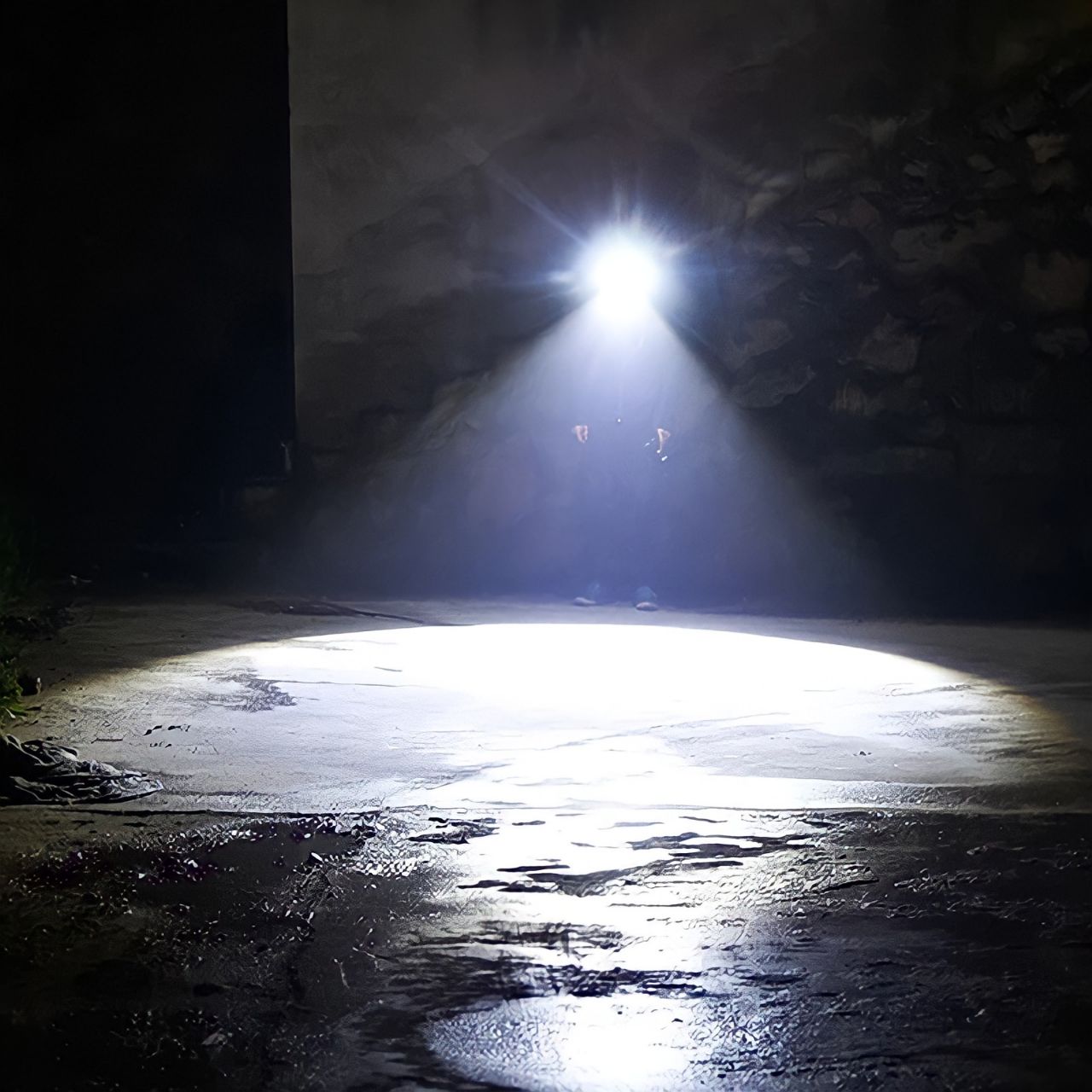LED nadglavna lampa