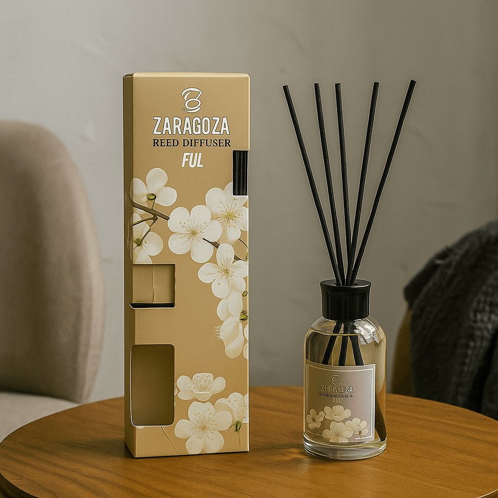 Mirisni difuzor s drvenim štapićima