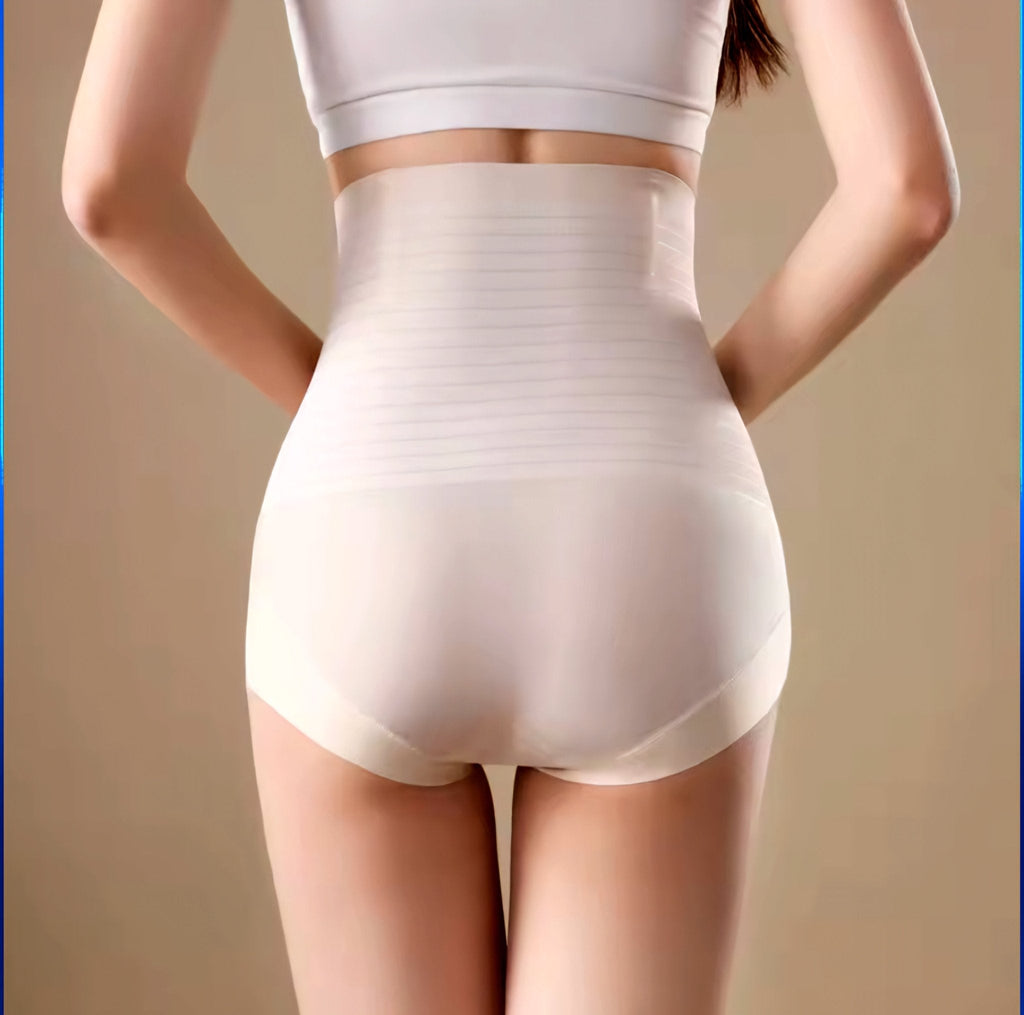 Ženske gaćice sa steznikom